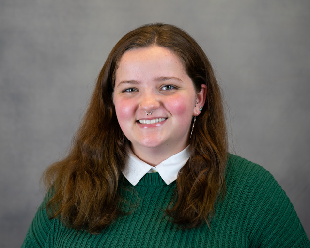 Victoria Binkley, Accountant